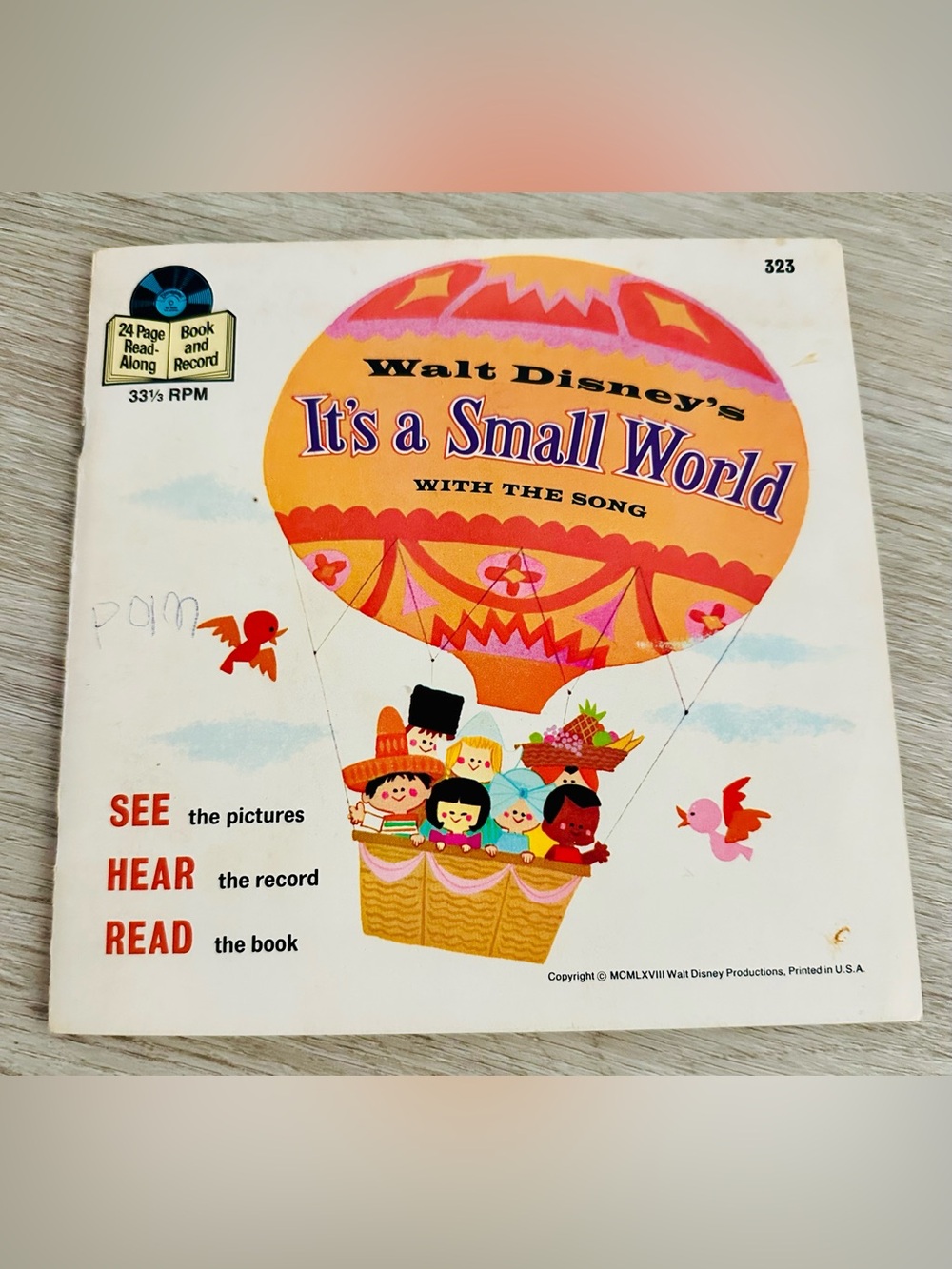 VINTAGE Disney Small World Read Along Book/Record, 1968 Disneyland 33 RPM Vinyl